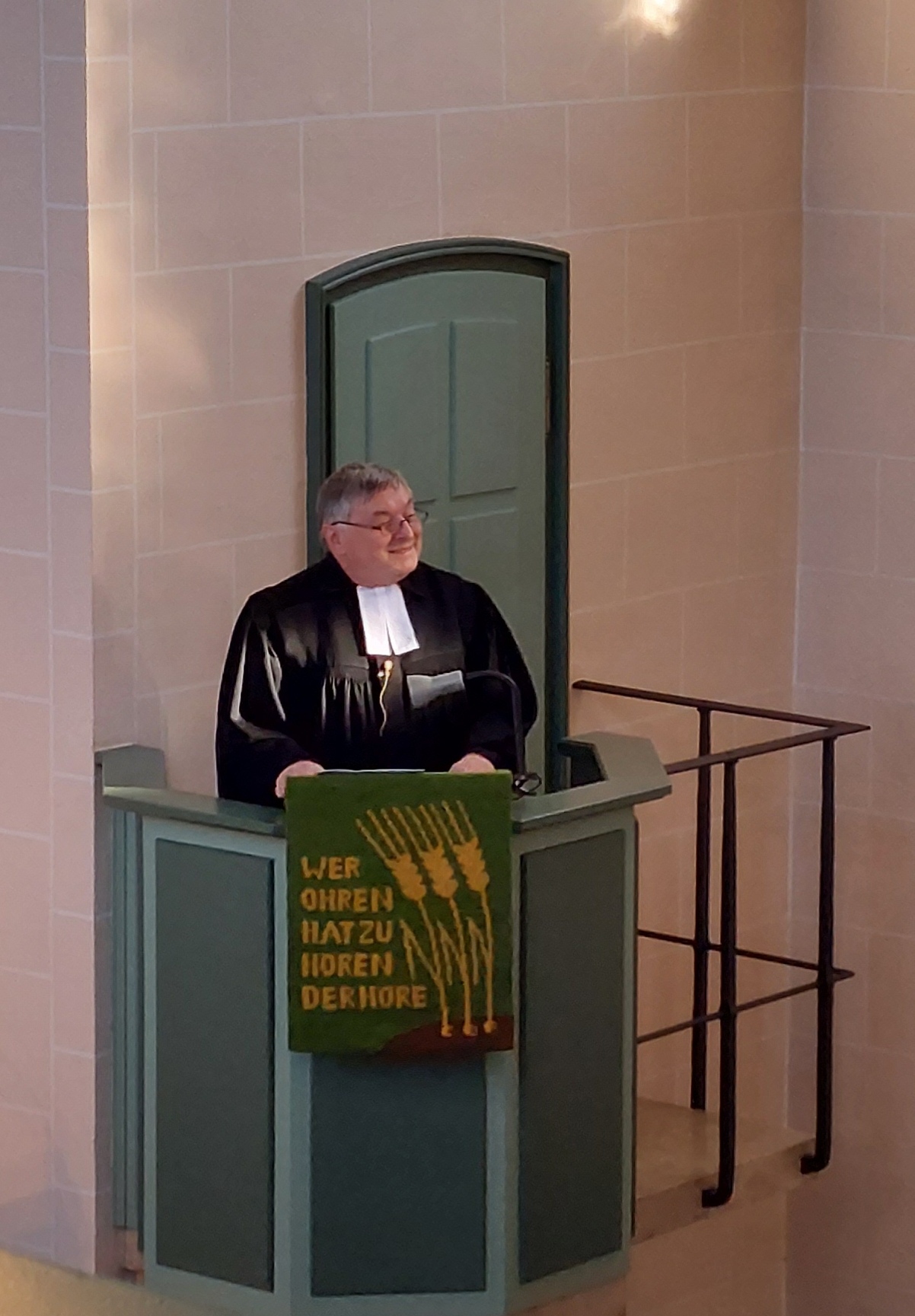 AbWienecke241021Kanzel becrima 