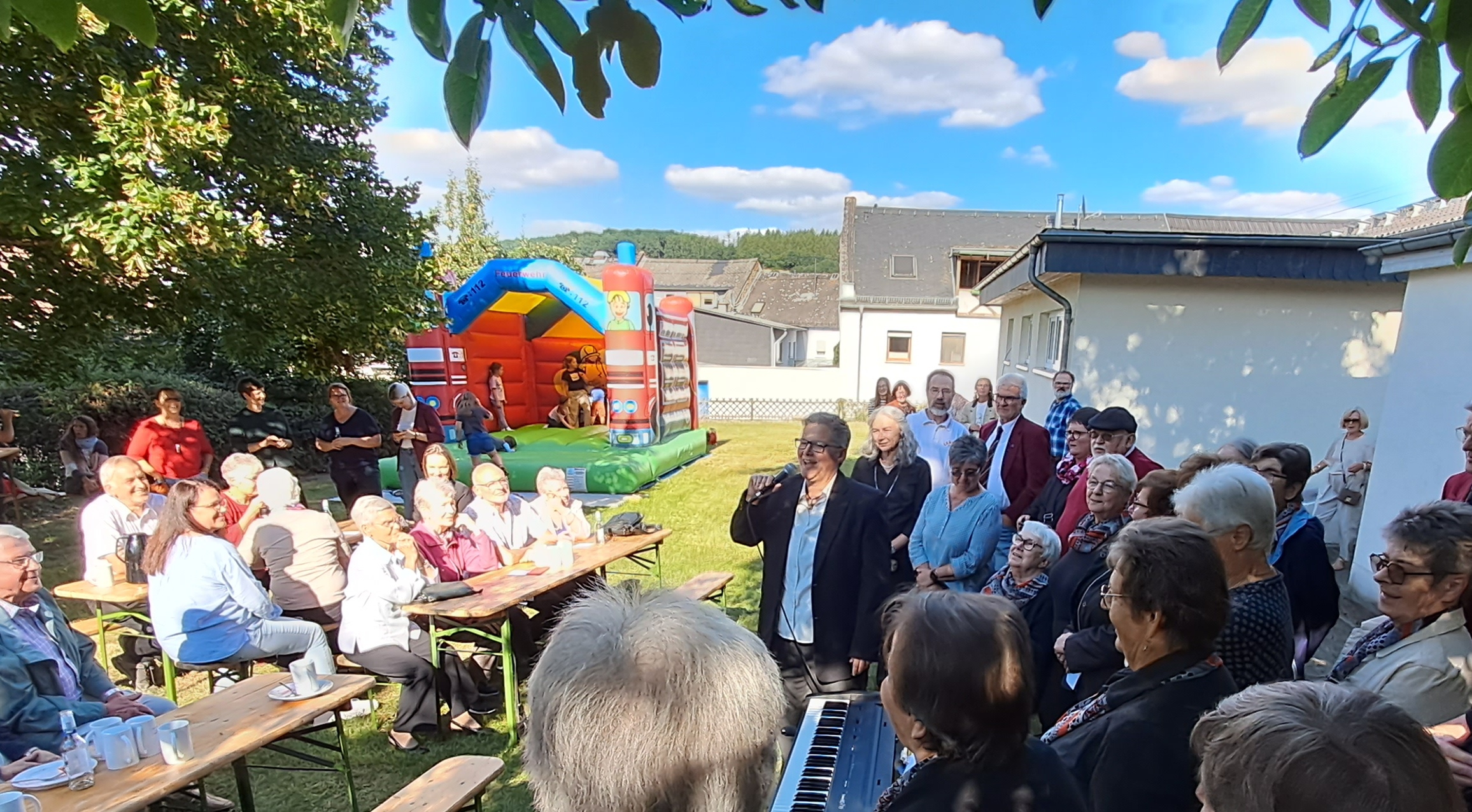 EinYFischer240825 DankKichor becrima 