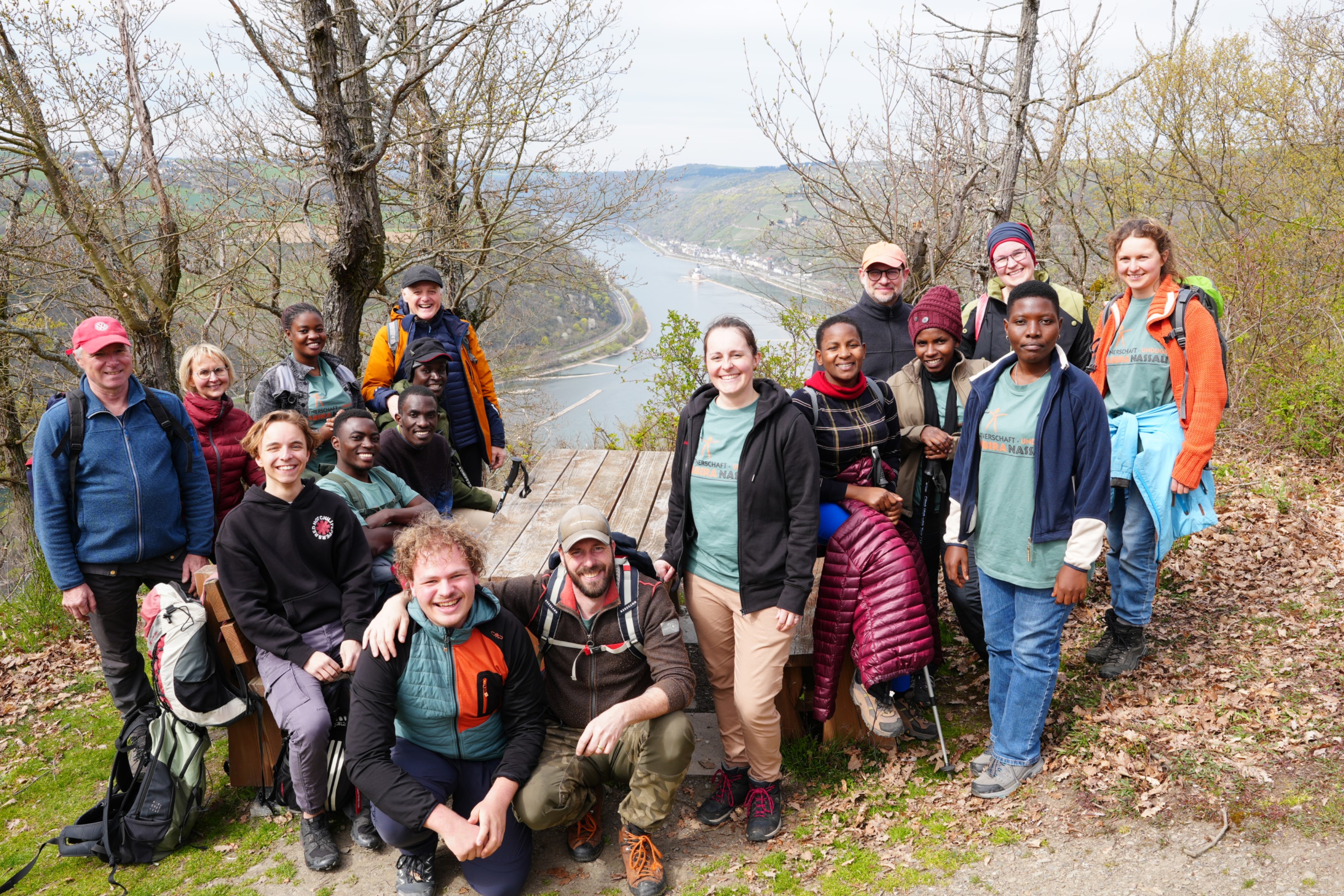 00 Tag9 PilgernRheinsteig0304 2026 Gruppe katama