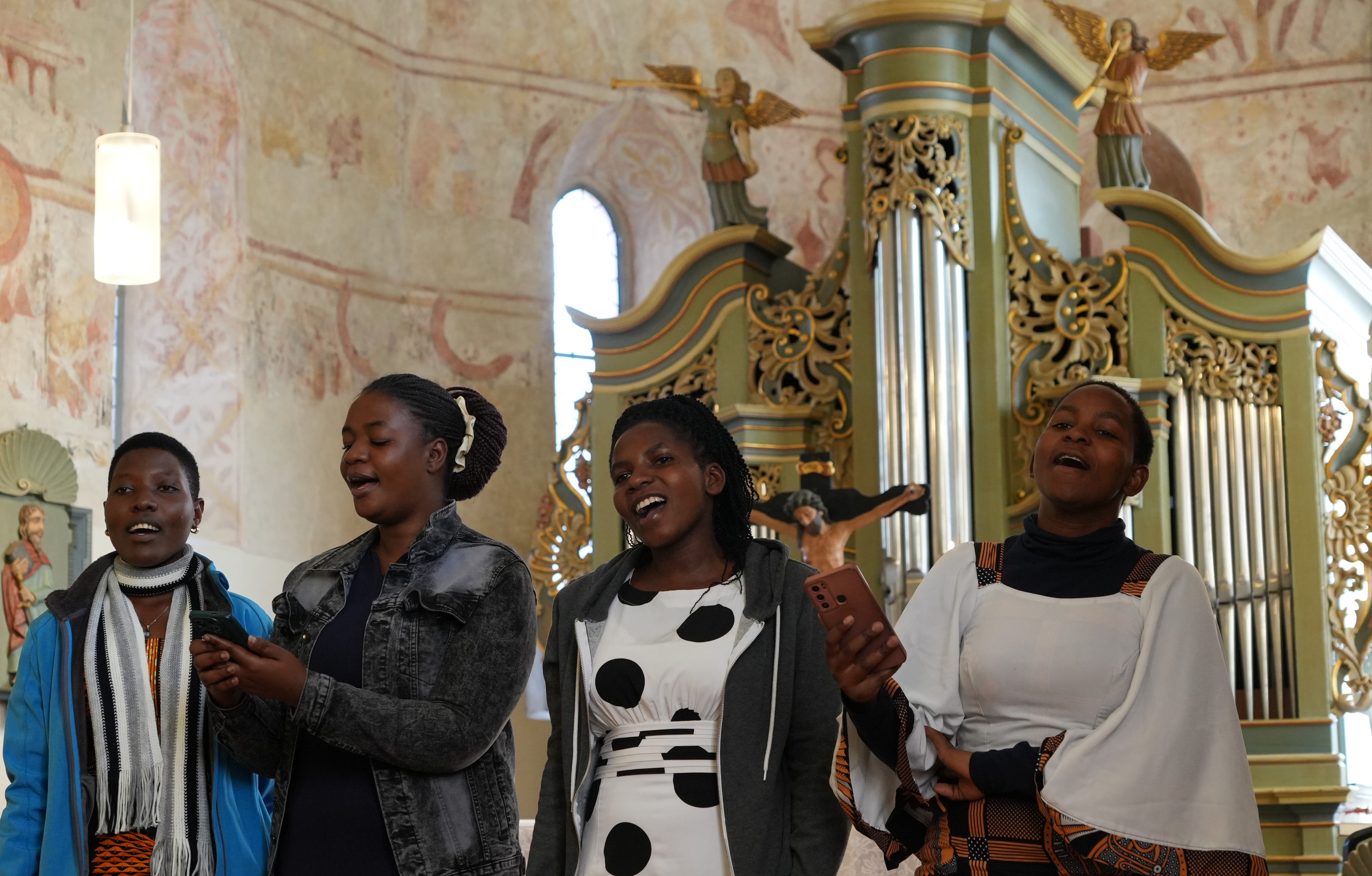 Tag12 PilgernRheinsteig0604 2026 SoloGesang katama